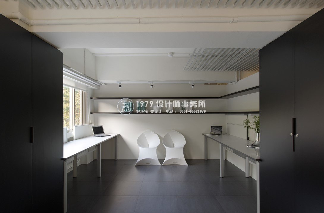 辦公室設(shè)計之五金貿(mào)易辦公室設(shè)計效果圖6