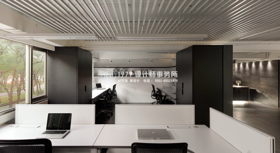 辦公室設(shè)計之五金貿(mào)易辦公室設(shè)計效果圖9